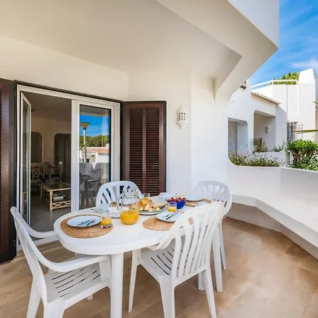 Family Holidays @ Balaia 143 아파트