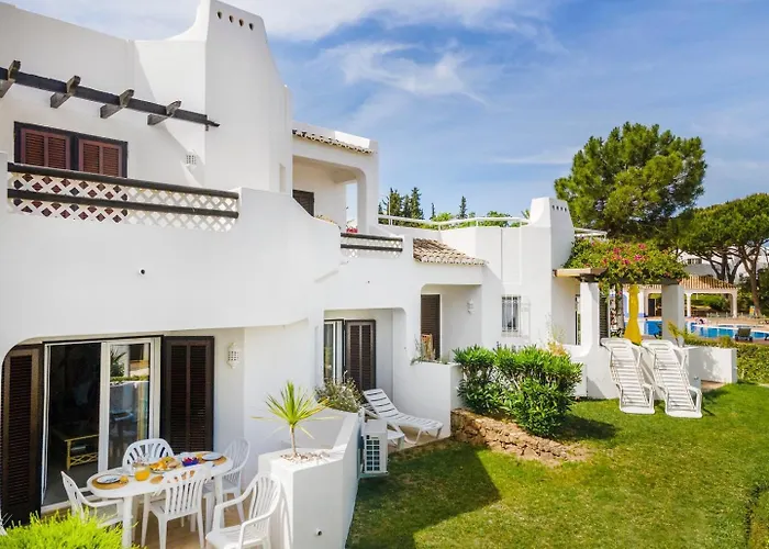 Family Holidays @ Balaia 143 *