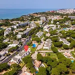 Family Holidays @ Balaia 143 Апартаменты *