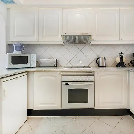 Family Holidays @ Balaia 143 شقة البوفيرا