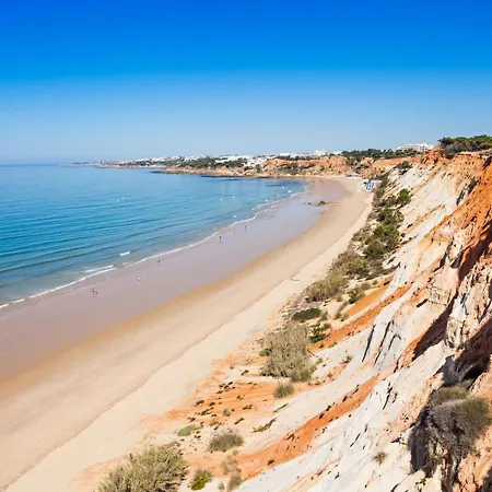 شقة Family Holidays @ Balaia 143