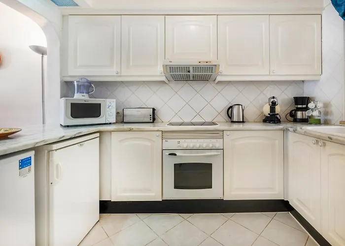 Family Holidays @ Balaia 143 * Αλμπουφέιρα