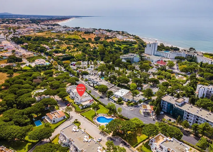 Διαμέρισμα Family Holidays @ Balaia 143 *